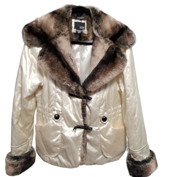 a.n.a Jackets & Blazers - a.n.a Woman's Coat
